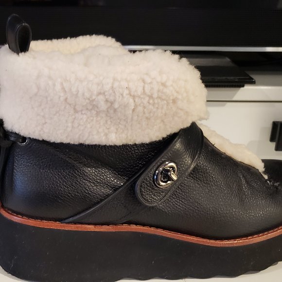 Coach Urban Hiker Shearling POP Black/Natural Ankle Boots: Women's Size 10M - Picture 6 of 13